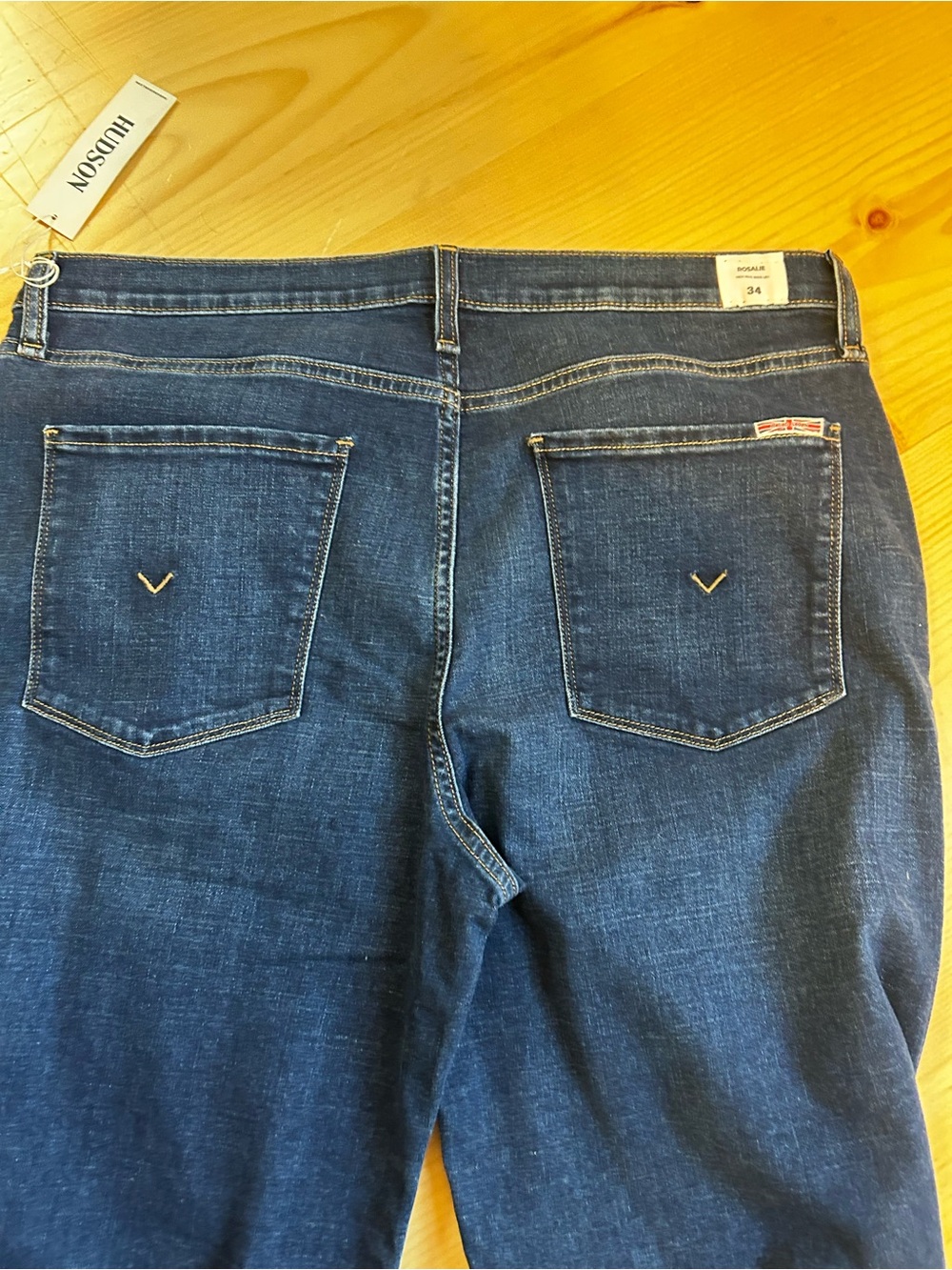 Women’s Hudson Jeans Size 34  Dark Blue Jeans - - Picture 6 of 7